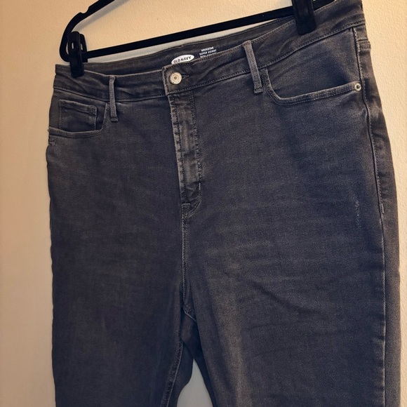 Old Navy Women’s Black High-waisted Ripped Skinny Jeans Size 18 - Picture 4 of 11